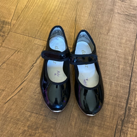 danshuz Shoes Tap Shoes Color Black For Girls Size 9